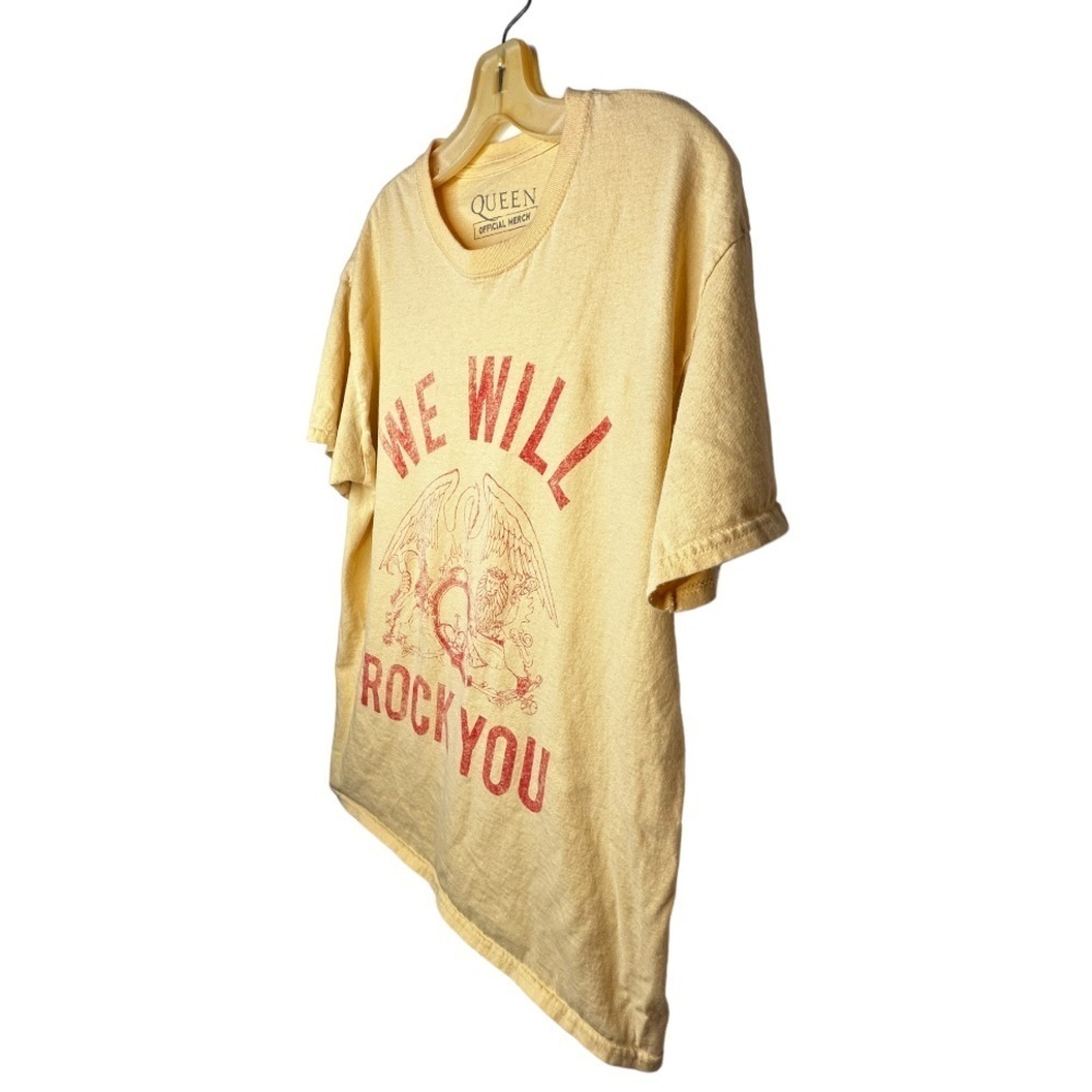 Queen Official Merch T-Shirt
